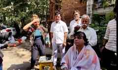 Rakhi Sawant Mother: राखी सावंत की मां के श्राद्ध की फोटोज आईं सामने, भाई ने मुंडवाए बाल तो राखी रोक नहीं पाईं आंसू; भावुक कर देंगी तस्वीरें