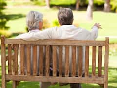 Government Scheme: 18 हजार से ज्यादा की मंथली इनकम देने वाली ये स्कीम, 1 अप्रैल से हो जाएगी बंद