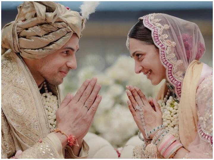 सिड-कियारा ने जैसलमेर स्थित सूर्यगढ़ पैलेस में सात फेरे लेकर एक-दूसरे का साथ सात जन्मों तक निभाने की कसमें खाईं.