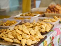 दुनिया भर में मशहूर है चांदनी चौक के ये लजीज फूड...क्या आपने चखा है इनका स्वाद