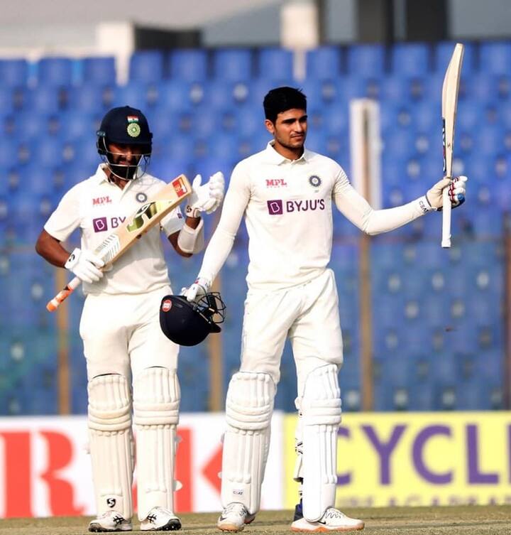 লড়াইটা হওয়া উচিত ছিল অস্ট্রেলিয়ার (Australia) বোলারদের সঙ্গে। অথচ টেস্ট সিরিজের প্রথম ম্যাচের ২৪ ঘণ্টা আগে নিজেদের মধ্যে প্রতিযোগিতায় জেরবার কে এল রাহুল (KL Rahul) ও শুভমন গিল (Shubman Gill)।