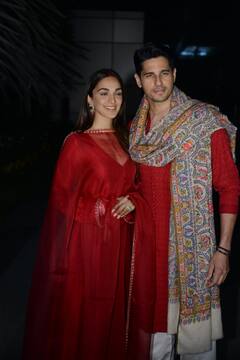 Kiara Advani Sidharth Malhotra: 'ইয়ে লাল ইশক...', ভালবাসার রং মেখে সিদ্ধার্থের বাড়ি এলেন নববধূ কিয়ারা