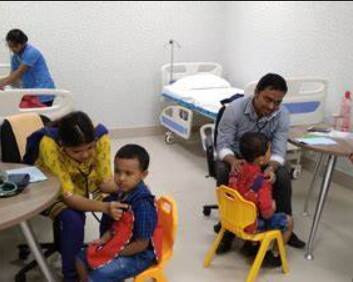 4 lakh children under 18 years of age in Nagpur will be given free medical examination further treatment and surgery Nagpur News : नागपुरातील 18 वर्षाखालील 4 लाखांवर बालकांची होणार आरोग्य तपासणी; 'या' टेस्टनंतर उच्चस्तरीय उपचार अन् शस्त्रक्रियाही निःशुल्क