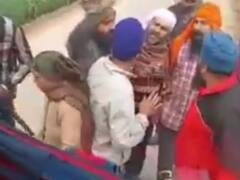 पंजाब में पालतु कुत्ते की मौत पर तलवार लेकर दौड़ा मालिक, स्कूल बस को रोककर जमकर किया हंगामा