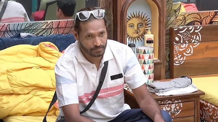 'बिग बॉस' फेम अभिजीत बिचुकले नेहमीच कोणत्या ना कोणत्या कारणाने चर्चेत असतो.