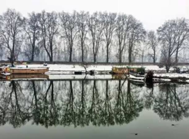 srinagar partly cloudy weather likely in jammu and kashmir weather will remain bad Jammu- Kashmir Weather : ਜੰਮੂ-ਕਸ਼ਮੀਰ 'ਚ ਅੰਸ਼ਕ ਤੌਰ 'ਤੇ ਬੱਦਲਵਾਈ ਰਹਿਣ ਦੀ ਸੰਭਾਵਨਾ, ਮੌਸਮ ਖਰਾਬ ਰਹੇਗਾ