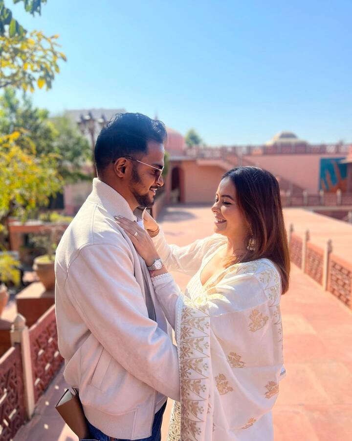 14 दिसंबर 2022 को देवोलीना और उनके बॉयफ्रेंड शहनवाज शेख की शादी हुई थी. मुंबई में दोनों ने कोर्ट मैरिज की. इस शादी के बाद से ही देवोलीना को काफी ट्रोल किया जा रहा है.