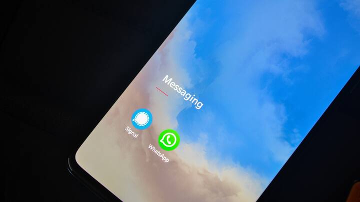 Whatsapp: আগামী কয়েক সপ্তাহের মধ্যে হোয়াটসঅ্যাপে চালু হতে চলেছে বেশ কয়েকটি ফিচার। শুরু হবে রোল আউট প্রক্রিয়া।