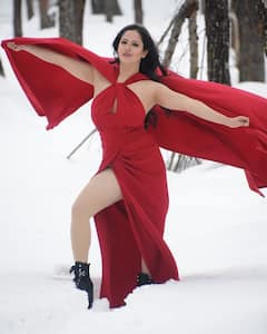 Bhojpuri Actress: जानिए बचपन में घर से क्यों भाग गई थी पॉपुलर एक्ट्रेस, Puja Banerjee के लिए आसान नहीं था वो वक्त