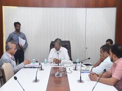 दिव्यांग विद्यापीठ स्थापन करण्यासाठी समिती गठीत करण्याचे मंत्री चंद्रकांत पाटील यांचे निर्देश