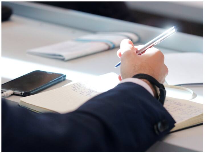 KVS Exam Centres 2023: एग्जाम सिटी स्लिप और गाइडलाइंस जारी, परीक्षा देने से पहले पढ़ लें ये जरूरी निर्देश KVS Exam Centres 2023 List KVS PRT TGT PGT Kendriya Vidyalaya Important Guidelines KVS Exam Centres 2023: एग्जाम सिटी स्लिप और गाइडलाइंस जारी, परीक्षा देने से पहले पढ़ लें ये जरूरी निर्देश