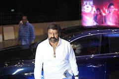 Balakrishna Phone : బాలకృష్ణ ఏ ఫోన్ వాడుతున్నారో చూశారా? పాకెట్‌లో ఎలా స్టైలుగా పెట్టారో?