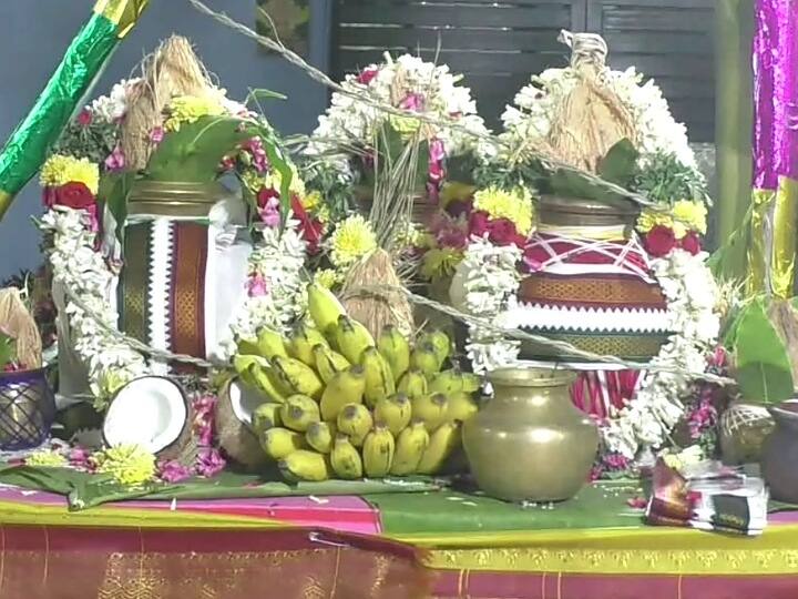 Sri Maha Mariamman Temple Ashtabandana Maha Kumbabishek ceremony was held very well TNN கரூர்: ஸ்ரீ மகா மாரியம்மன் ஆலய அஷ்டபந்தன மகா கும்பாபிஷேக விழா