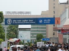 'कैफेटेरिया और हॉस्टल मेस के मेन्यू में शामिल करें अंडे, दूध, चना और सलाद', दिल्‍ली एम्‍स का आदेश