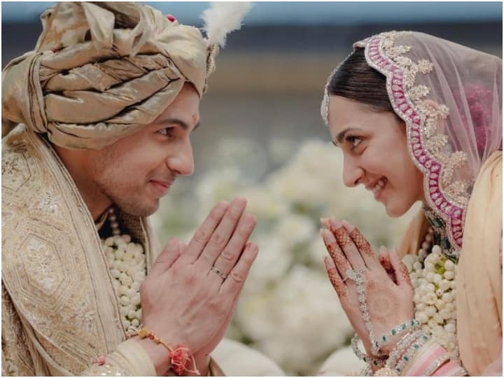 Sidharth Kiara Marriage: वरुण धवन से लेकर करण जौहर और कैटरीना तक, इन सेलेब्स ने सिद्धार्थ-कियारा को दी शादी की बधाई