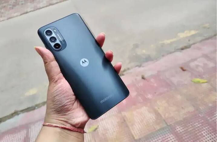 best features and specifications smartphones will be launched in this february 2023, read details February 2023: આ મહિને ભારતમાં લૉન્ચ થઇ રહ્યાં છે આ પાંચ બેસ્ટ સ્માર્ટફોન, હટકે છે બધા ફિચર્સ....