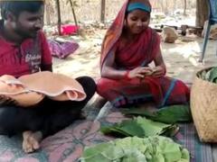 छत्तीसगढ़:  इस प्रेमी जोड़े की लोग क्यों देते हैं मिसाल, जानें संतोष और असंती के 'बचपन के प्यार' की कहानी