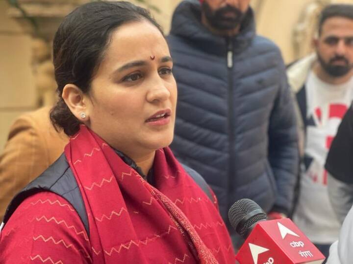 Ramcharitmanas Row Aprana Yadav reply to Swami Prasad Maurya and Pallavi Patel with suggestion to BJP leaders Ramcharitmanas Row: स्वामी प्रसाद मौर्य और पल्लवी पटेल को रामचरितमानस पर अपर्णा यादव का जवाब, बीजेपी नेताओं को दिया खास सुझाव