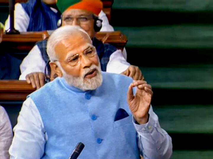 PM Modi Parliament Speech  Prime Minister Narendra Modis address to Rajya Sabha begins amid ruckus by Opposition PM Narendra Modi :  काँग्रेसनं सहा दशकं देशाचं वाटोळं केलं , पंतप्रधान नरेंद्र मोदींचं टीकास्त्र