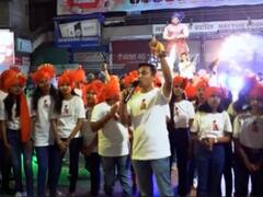 Shiv Thakare : मोठं पोस्टर, गाडीवर मिरवणूक ते आपल्या माणसासाठी रस्त्यावर खास डान्स; शिव ठाकरेच्या समर्थनार्थ अमरावतीत चाहत्यांकडून रॅलीचे आयोजन