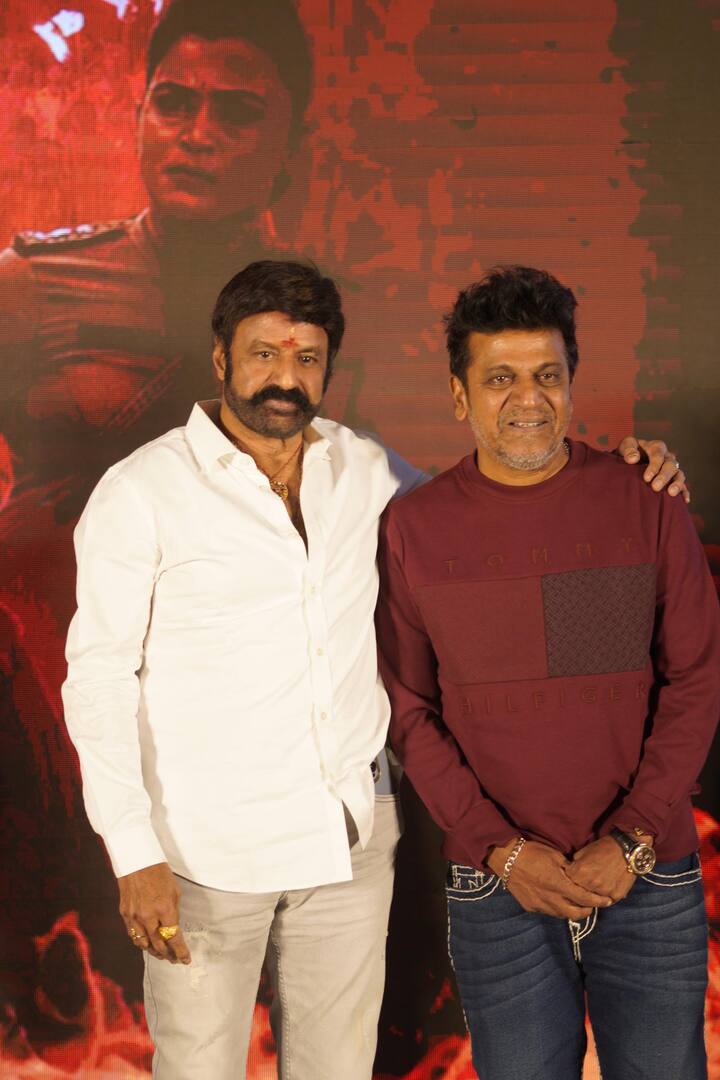 'వేద' ప్రీ రిలీజ్ వేడుకలో బాలకృష్ణ, శివ రాజ్ కుమార్