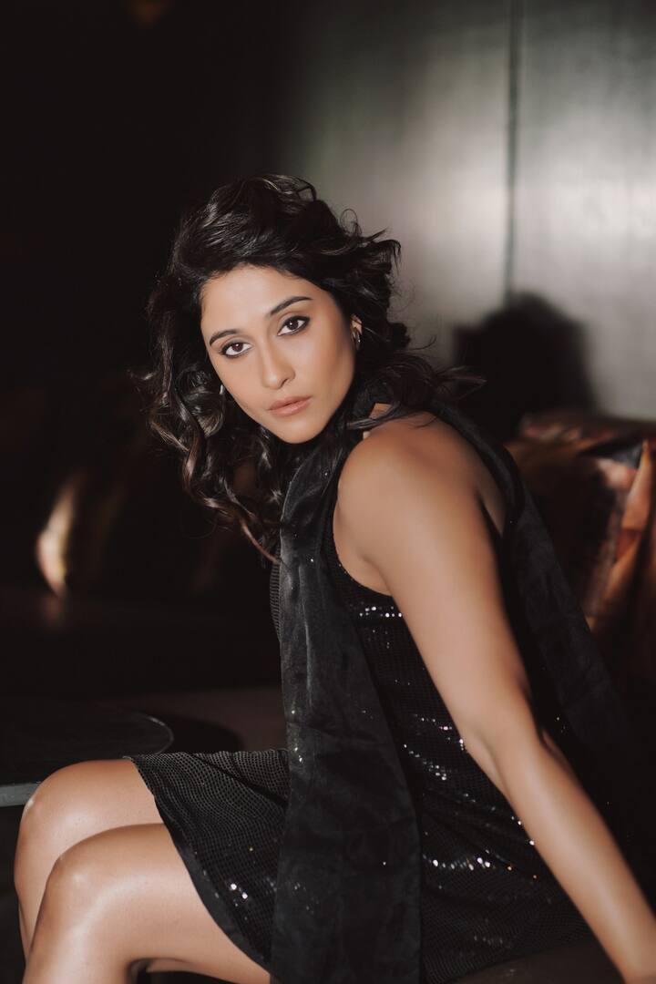 எம்புட்டு இருக்குது ஆச..