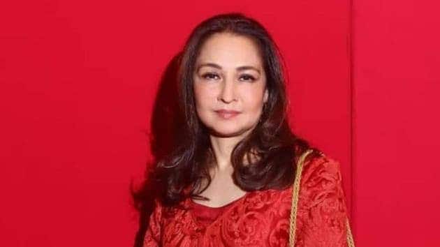 बाद में जेबा बख्तियार ने 1989 में बॉलीवुड के मशहूर अभिनेता जावेद जाफरी से ब्याह रचा लिया और उनके अफेयर की भी काफी चर्चाएं हुई थी. लेकिन बाद में दोनों का रिश्ता टूट गया. (Photo- Instagram)