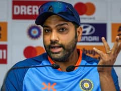 Rohit Sharma: மேட்ச் மேல கவனத்த செலுத்துங்க; பிட்ச் குறித்த குற்றச்சாட்டுக்கு, ஆஸ்திரேலிய பத்திரிகைகளுக்கு ரோஹித் பதிலடி.