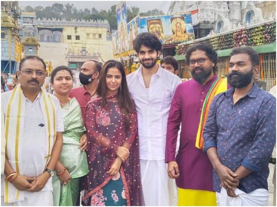 Avika Gor: 'పాప్ కార్న్' హిట్ అవ్వాలని పూజలు చేస్తున్న అవికా గోర్ Avika Gor: 'పాప్ కార్న్' హిట్ అవ్వాలని పూజలు చేస్తున్న అవికా గోర్