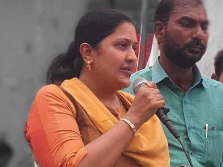 Hingoli congress mlc Pradnya Rajeev Satav claims herself attacked Nana Patole Sanjay Raut on Devendra Fadnavis Maharashtra: कांग्रेस की महिला MLC का दावा- 'मेरी जान को खतरा', हमलावर को दे डाली ये चुनौती