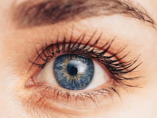 Did you know there is a link between thyroid and dry eyes? Find out here தைராய்டுக்கும் கண் வறட்சிக்கும் என்ன தொடர்பு? தீர்வு என்ன?