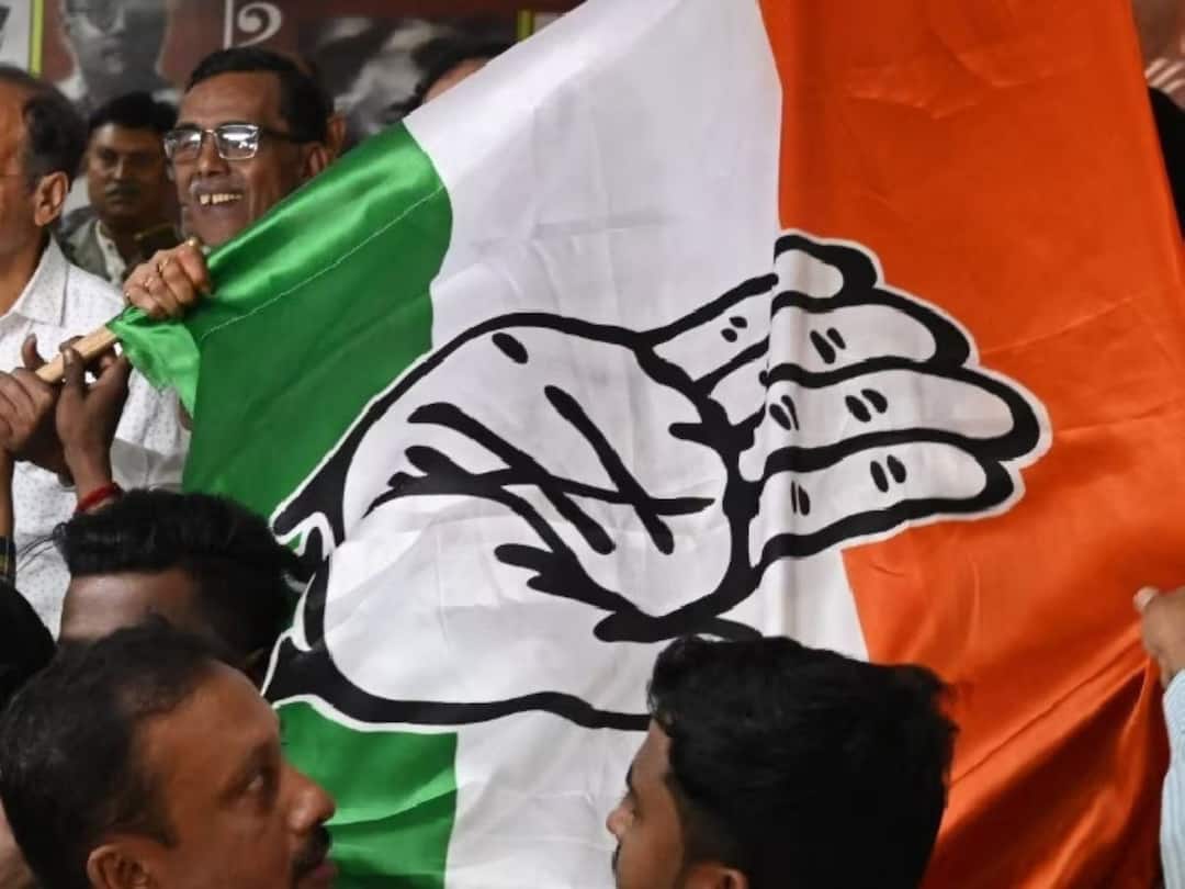 Lok Sabha Election Survey Revealed Congress magic will work in Karnataka UPA will win 60 percent seats in 2024 Lok Sabha Election: కర్ణాటకలో కాంగ్రెస్‌కు కలిసొస్తుందట, పార్టీలో ఆశలు రేపుతున్న ఆ సర్వే