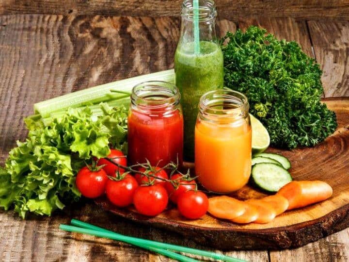Health Tips jaundice patients should eat and drink these foods and juice marathi news Health Tips : कावीळ रूग्णांसाठी 'हे' पेय फायदेशीर; आजारात 'या' गोष्टींचं सेवन गुणकारी