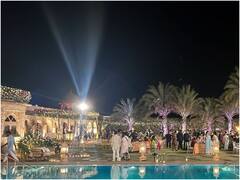 Smriti Irani Daughter Wedding: बेटी की शादी में थिरकीं केंद्रीय मंत्री स्मृति ईरानी, आप भी देखें तस्वीरें