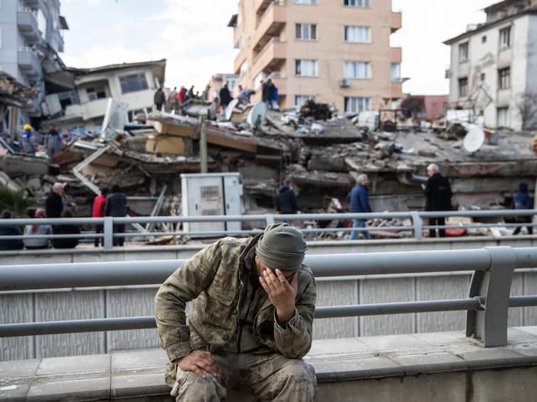 Turkey Syria Earthquake LIVE updates Toll over 19300 surpasses Japan Fukushima disaster deaths Turkey-Syria Earthquake: तुर्कीमध्ये मृतांची संख्या 19 हजारांवर, जपानमधील 'फुकूशिमाला'ही मागे टाकलं