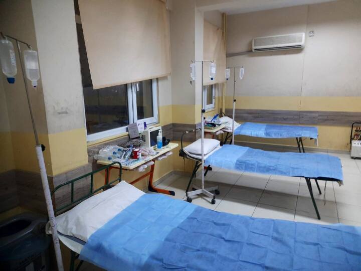 तुर्किए-सीरिया में सोमवार (6 फरवरी) को आए 7.7 तीव्रता के भूकंप ने वहां कई जिंदगियां लील ली, लेकिन वहां के लोगों की जिंदगी को लेकर जद्दोजहद जारी है. (फोटो-@DrSJaishankar)