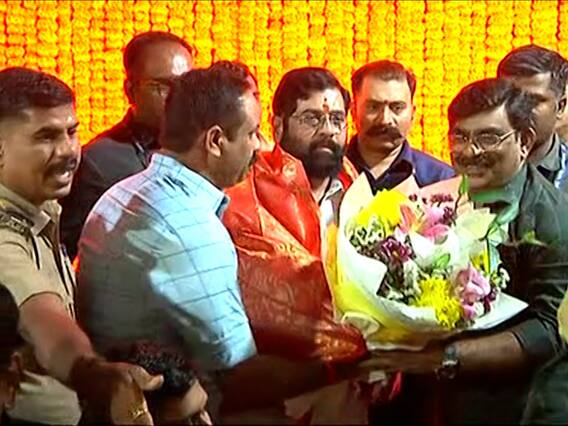 Eknath Shinde : मुख्यमंत्र्यांना वाढदिवसाच्या शुभेच्छा देण्यासाठी कार्यकर्त्यांची गर्दी
