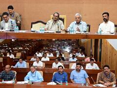 छत्तीसगढ़: गोबर पेंट से होगी स्कूलों की पुताई, मरम्मत के लिए CM बघेल ने दिए करीब 1000 करोड़ रुपये