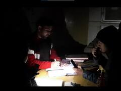 हाय रे सिस्टम! टॉर्च की रोशनी में कब तक होगा इलाज? वीडियो वायरल हुआ तो मचा हड़कंप