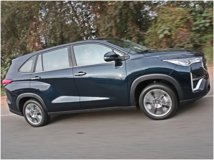 Maruti Premium MPV Maruti will be launch a new MPV car which is based on Toyota Innova Hycross Maruti Premium MPV: मारुति लाने वाली है इनोवा हाईक्रॉस का रिबैज मॉडल, होगी कंपनी की सबसे महंगी कार!