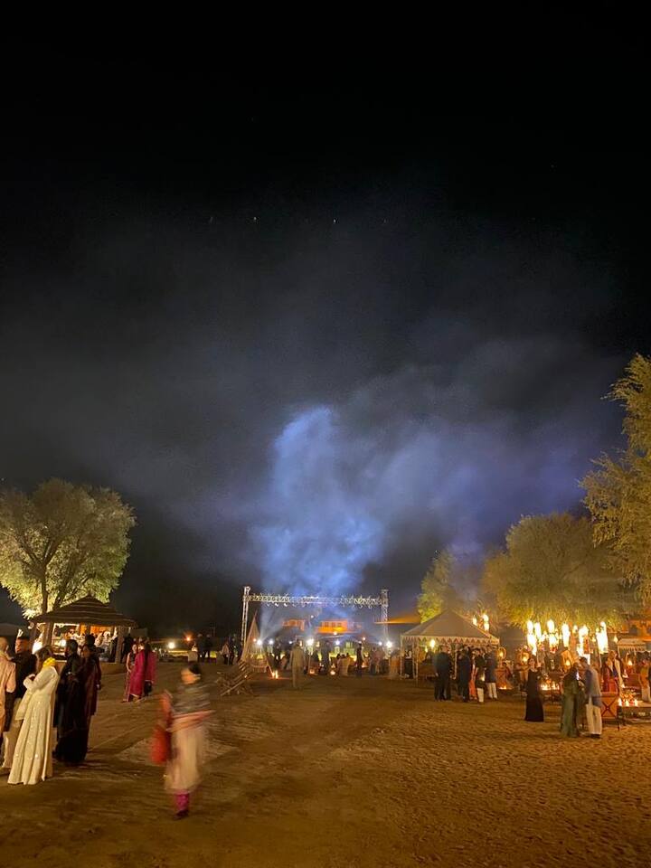 खींसवार फोर्ट के अंदर की कुछ तस्वीरें सामने आई हैं जिससे अंदाजा लगाया जा सकता है कि ये शादी कितनी भव्य होने वाली है.
