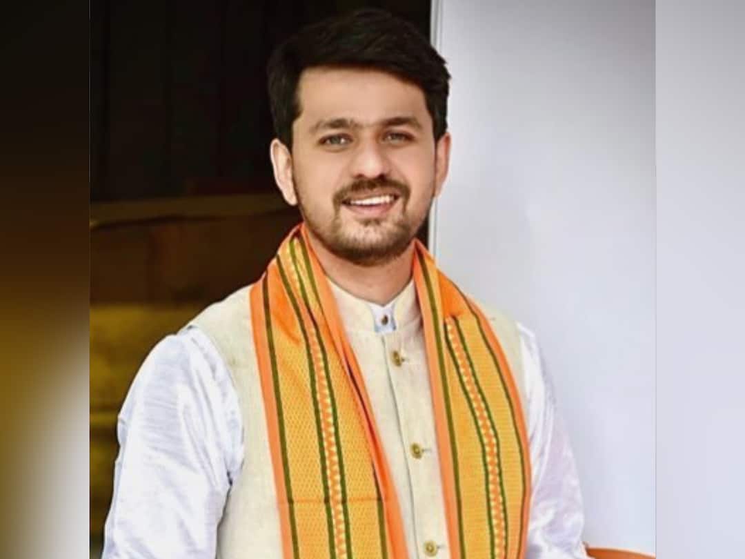 Pune Kasaba Bypoll election Kunal Tilak participated in the campaign of Hemant Rasane after BJP agitation Pune Bypoll Election : भाजपची मनधरणी, कुणाल टिळक आता हेमंत रासनेच्या प्रचारात सहभागी; म्हणाले ब्राह्मणांची नाराजी...