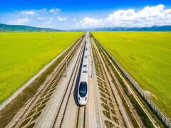 'इस देश का ड्रीम प्रोजक्ट है बुलेट ट्रेन', हाई कोर्ट ने खारिज की याचिका