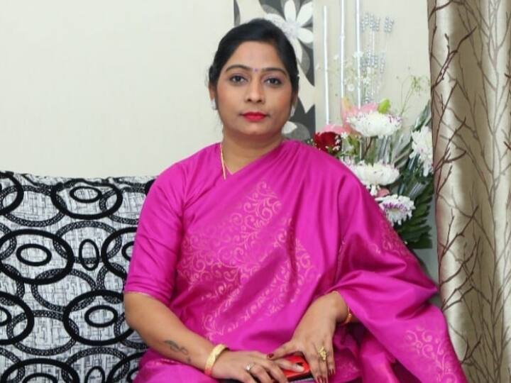 BJP MP Sanghamitra Maurya claim true then Swami Prasad Maurya and Akhilesh Yadav will face to face in Badaun know reason UP Politics: संघमित्रा मौर्य का दावा हुआ सच, तब आमने सामने आ जाएंगे स्वामी प्रसाद मौर्य और अखिलेश यादव, जानिए वजह