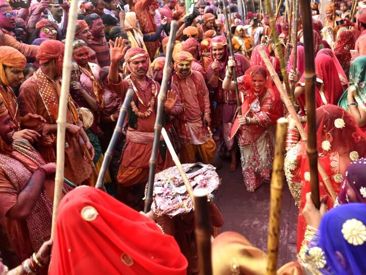 Lathmar Holi 2023 Date Know Mahthura Barsana Braj Rangotsav Full Schedule Here Lathmar Holi 2023 Date: जानें बरसाने में किस दिन मनाई जाएगी लट्ठमार होली, पढ़ें ब्रज के रंगोत्‍सव का पूरा शेड्यूल