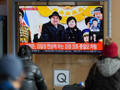 North Korea: किम जोंग उन ने दुनिया को दिखाई मिसाइल की ताकत, बेटी के साथ आए नजर, देखें तस्वीरें