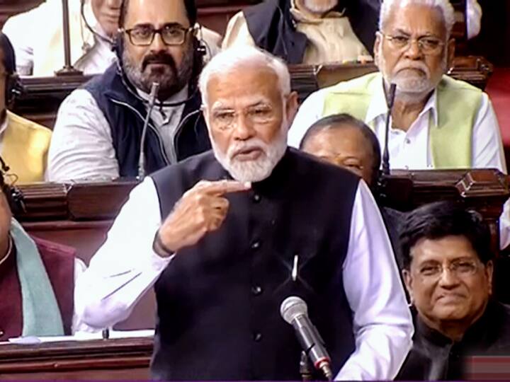 PM Modi Speech: टारगेट पर विपक्ष और इशारे में पाकिस्तान, इकॉनोमी पर राज्यसभा में पीएम मोदी ने एक तीर से साधे दो निशाने pm Narendra Modi speech in Rajya Sabha over Pakistan economic crisis PM Modi Speech: टारगेट पर विपक्ष और इशारे में पाकिस्तान, इकॉनोमी पर राज्यसभा में पीएम मोदी ने एक तीर से साधे दो निशाने
