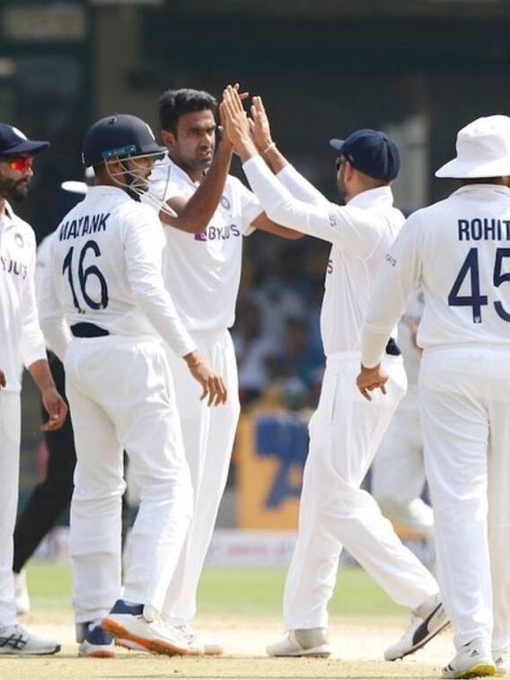 இந்தியா கிரிக்கெட் வீரர் அஸ்வின் படைத்த சாதனைகள்!