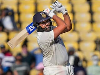 Rohit Sharma Century: कर्णधार रोहितची एकहाती झुंज, नागपूर कसोटीत शतक ठोकत रचला इतिहास