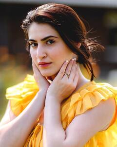 Shivaleeka Oberoi : મુંબઈમાં આ સ્કૂલમાંથી ભણી છે મિસ યૂનિવર્સને મ્હાત આપે તેવી શિવાલીકા